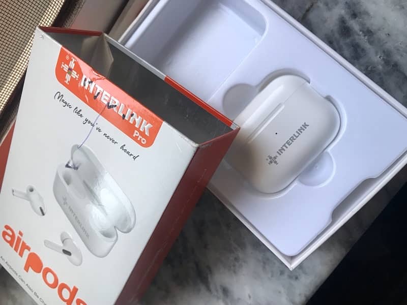 Interlink Airpods Pro 7