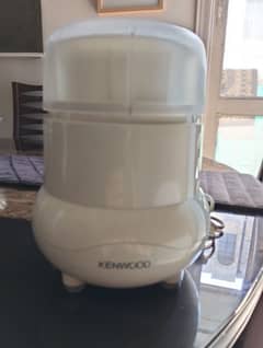 Kenwood chopper in white colour