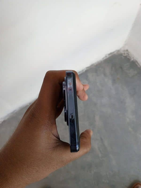 Infinix Hot 40 Pro 5