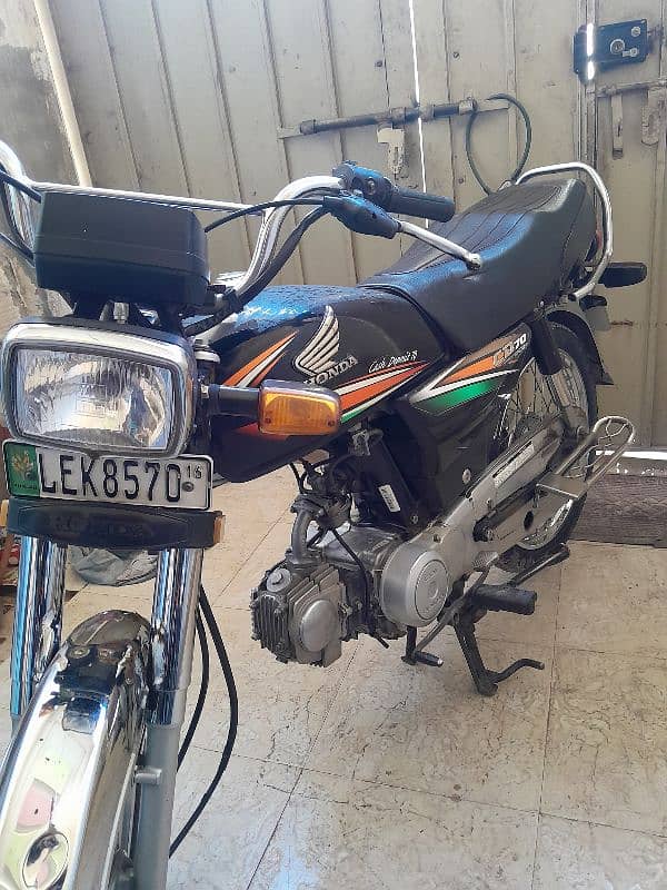 Honda CD70 2016Model /0/3/0/0/9/4/7/2/4/4/1 1