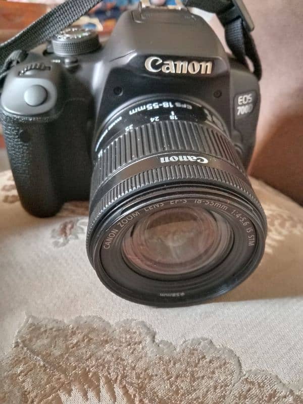 Canon 700D with STM lens 18.55 2