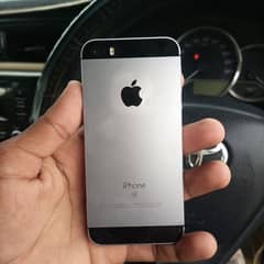 iPhone SE 64gb