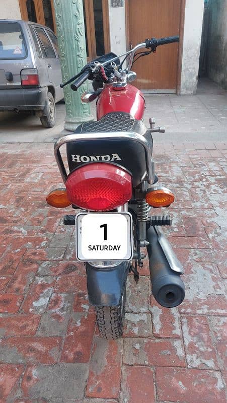 HONDA CG 125 SELF START 9