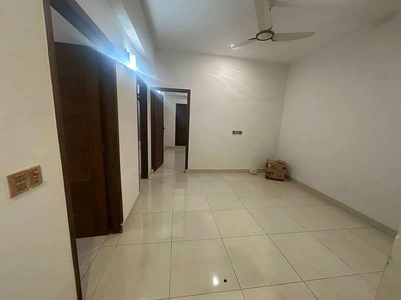 3 bed apartment Defence Residency Block 16 DHA 2 Islamabad for rent 2