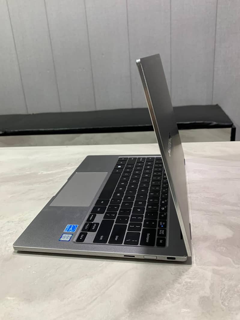 Samsung Notebook 9 Pro | Core i7 | 8th Gen | 16GB | 512GB NVMe SSD 4