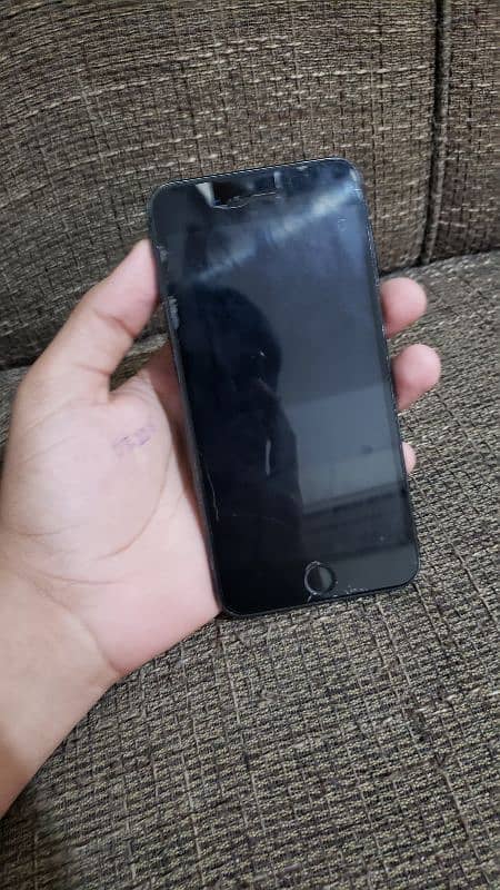 Iphone 7 Plus 128GB (Exchange Possible) 1