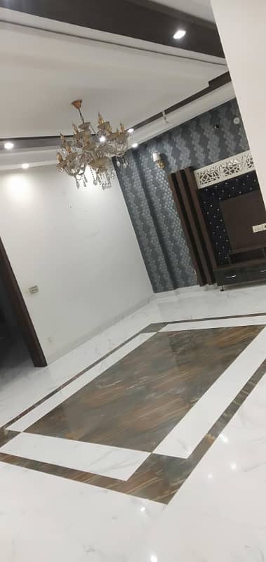 10 Marla Upper Portion Available For Rent 6