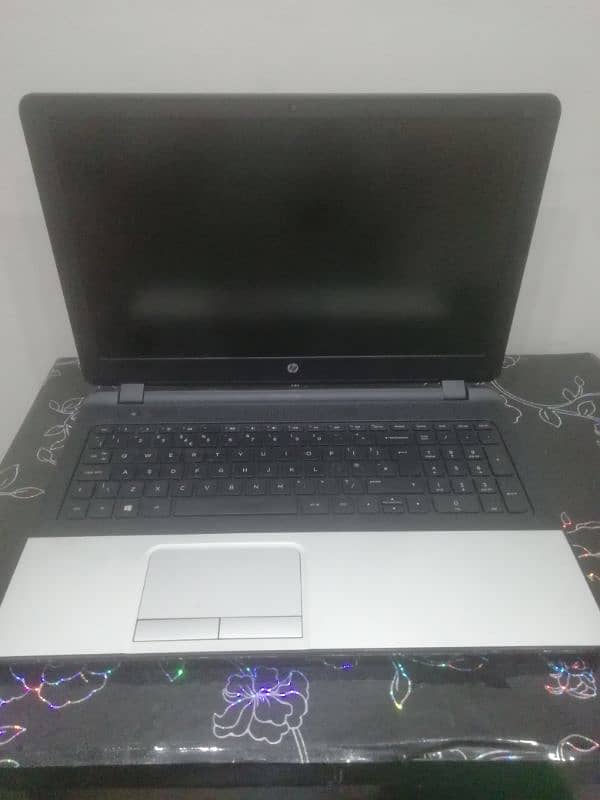 Hp Laptop 1