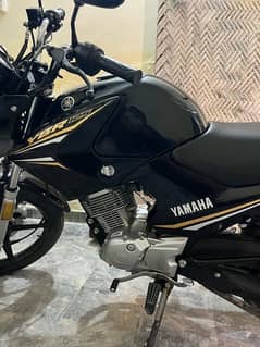 Yamaha YBR 125