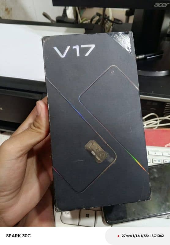 vivo v17 8gb 256gb with box 1