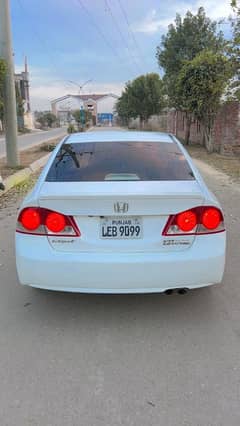 Honda Civic Oriel 2011