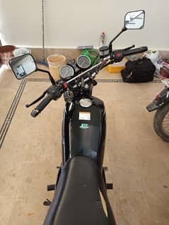 Suzuki GS 150 SE edition.