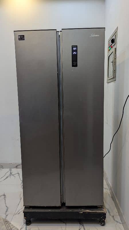 signature double door Invater fridge 0