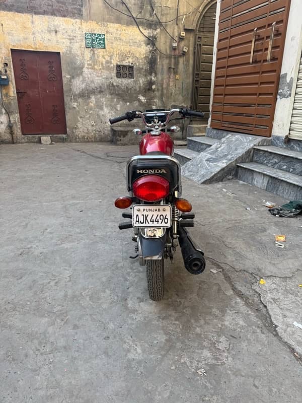 Honda 125 Self start 1