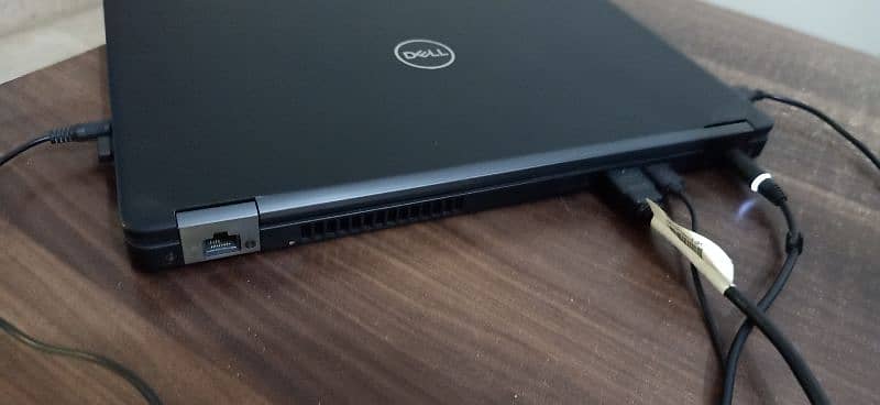 Dell Latitude 5490 3