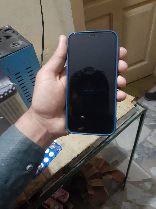 iphone12  jv 64 gb 6