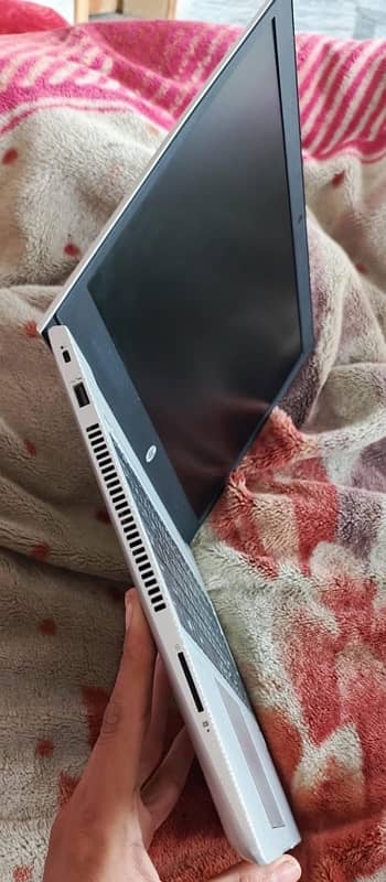 Urgent sell HP laptop i3 8th generation 2