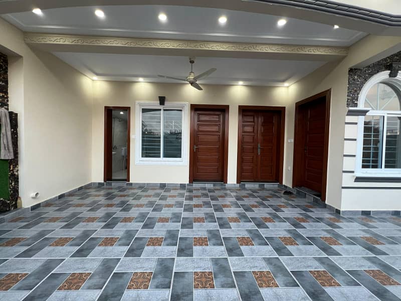 Size 35x70 Full House For Rent In G-13 Islamabad 7