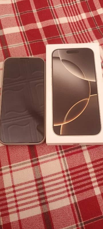 I phone 16 pro Jv new condition 512 GB All okay price final ha 9