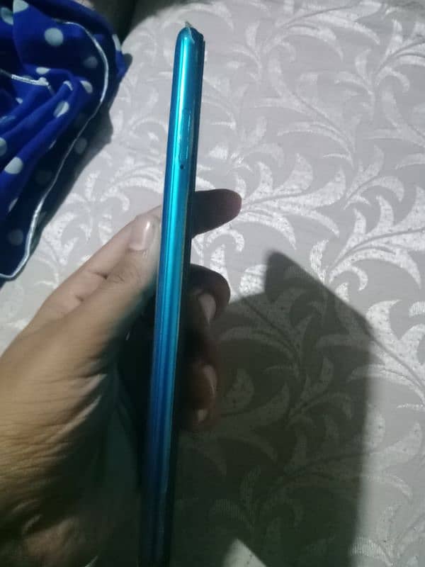 Infinix Note 8 i 6/128 3