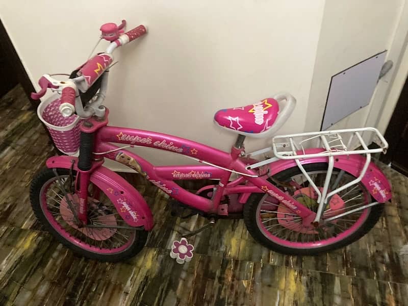 girls cycle 0