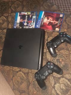 PS4