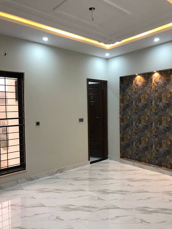 10 Marla Brand New Upper Portion For Rent In Park View City Lahore. 3