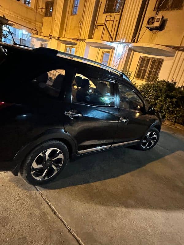 Honda BR-V S 2018 2