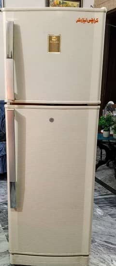 Dawlance refrigerator (0314/580/9945)