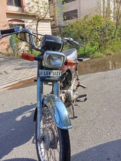 Honda 70 2009 model