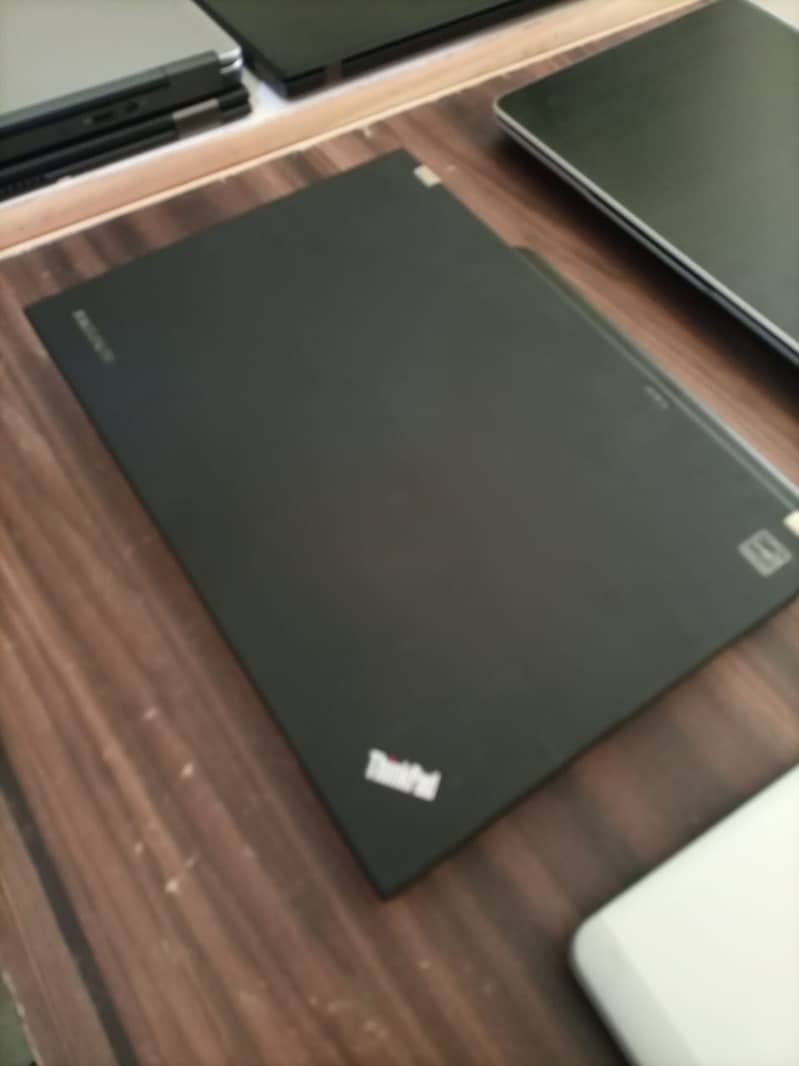 Lenovo ThinkPad T61 (14.1") 4GB RAM 250GB HDD Windows 10 P 12