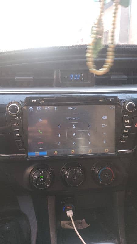 Toyota Corolla car LCD panel 8