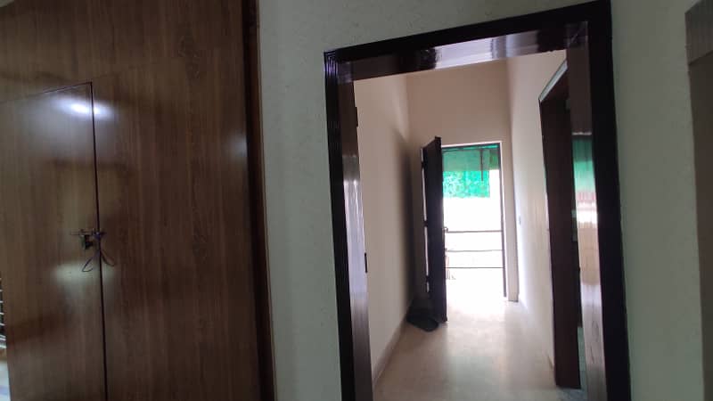 10 Marla Upper Portion Available For Rent 1