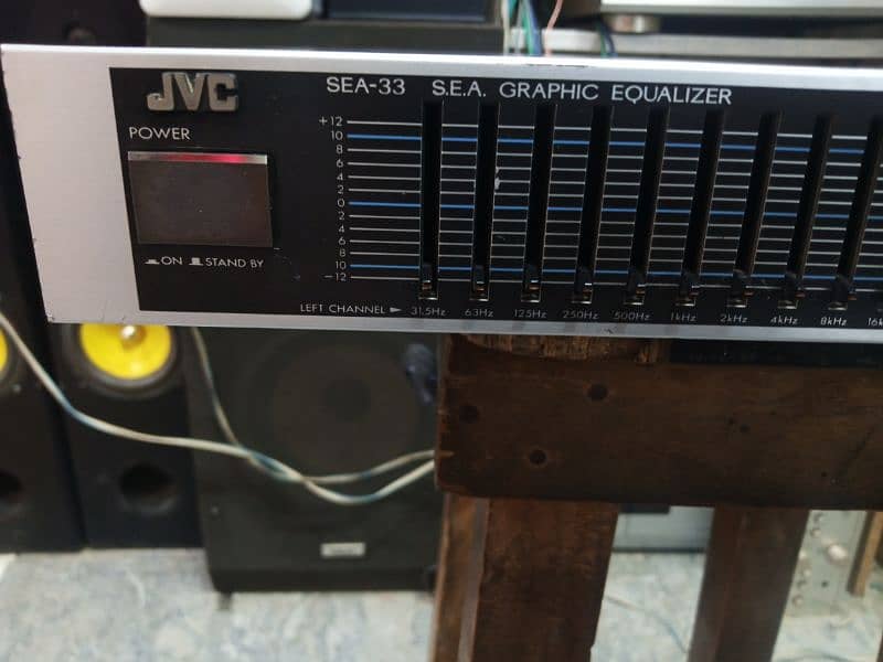 JVC EQUALIZER SEA-33 5