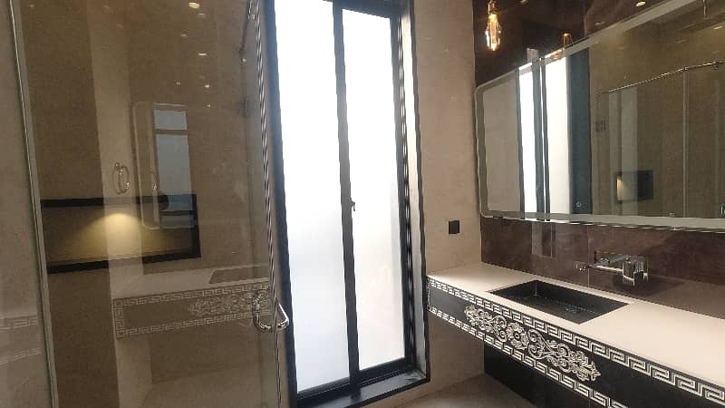 House 1 Kanal For sale In DHA Phase 6 - Block N 25