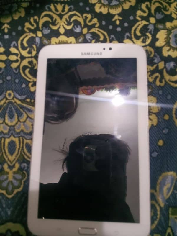 Samsung Galaxy tab 3 sm-t210 good condition 1