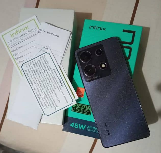 Infinix note 30 10/10 2