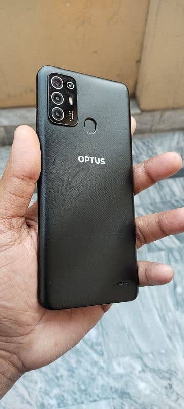 OPTUS Android Smartphone With 2/32 Non Pta Available For Sale! 7