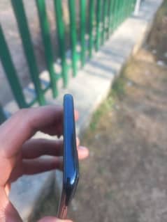 Samsung a71 8/128 ma condition bilkul saaf hai