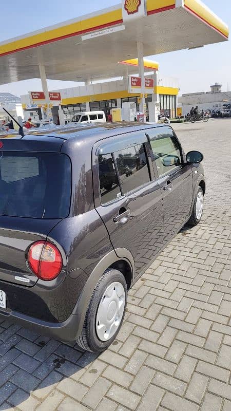 Suzuki Alto Lapin 2021 4