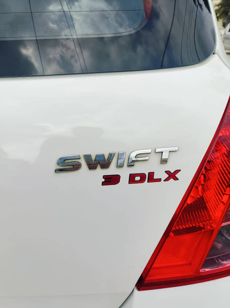 Suzuki Swift 1.3 Dlx Navigation Model 2014 8