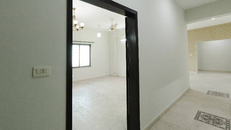 Exclusive 6th Floor Apartment For Sale With Park View In Prime Location 6