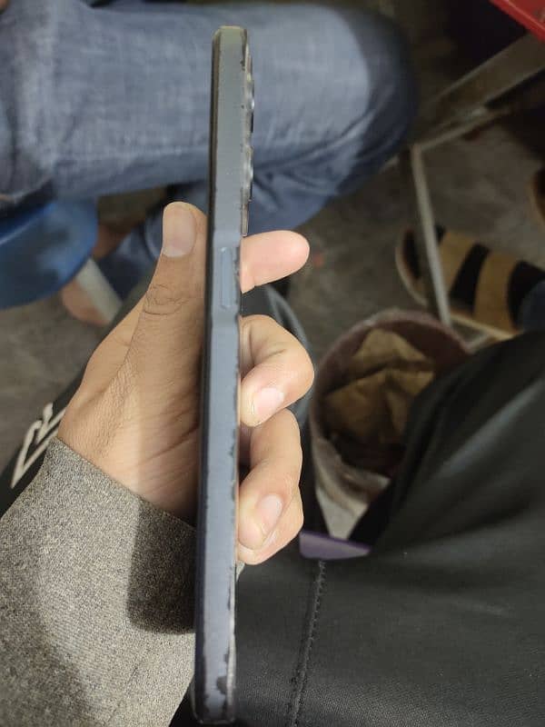 realme C35 4/128 Gb 3