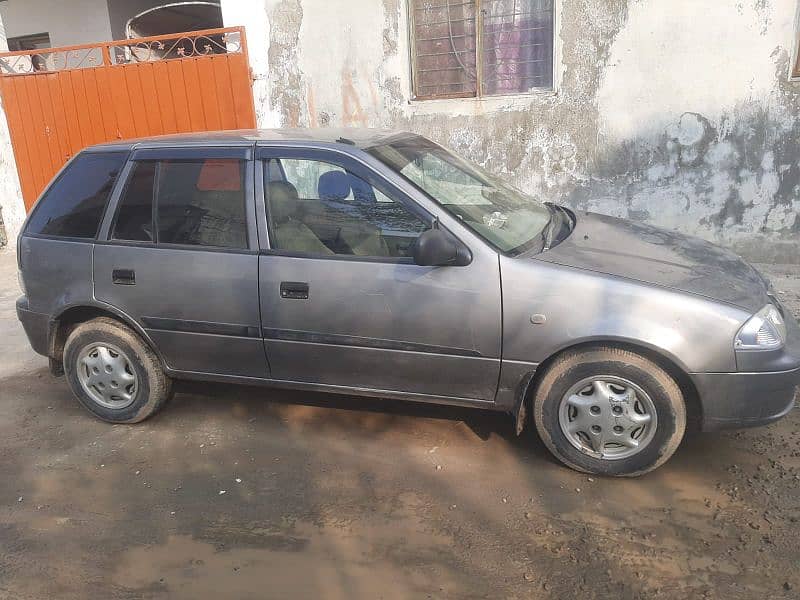 Suzuki Cultus VXR 2013 jeniun 5