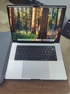 MacBook Pro 16, M1 Pro Chip, 16GB RAM, 512GB SSD Excellent Condition