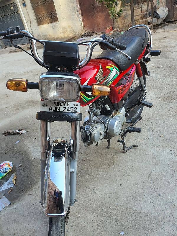 Honda CD 70 Total Geniun 3