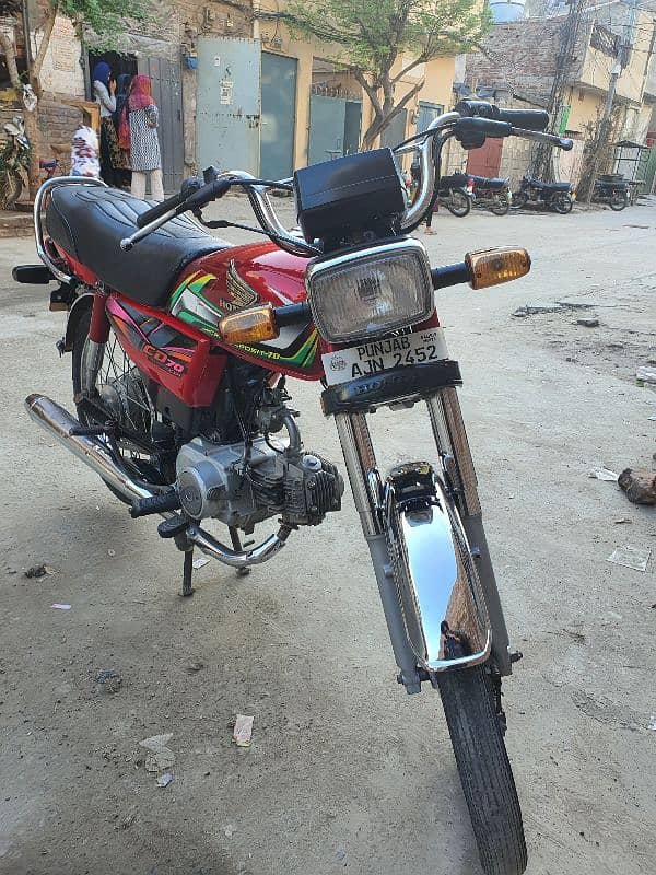 Honda CD 70 Total Geniun 4