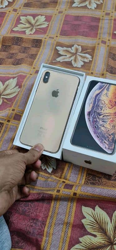 iPhone xs Max 256 03298295983watsapp 1