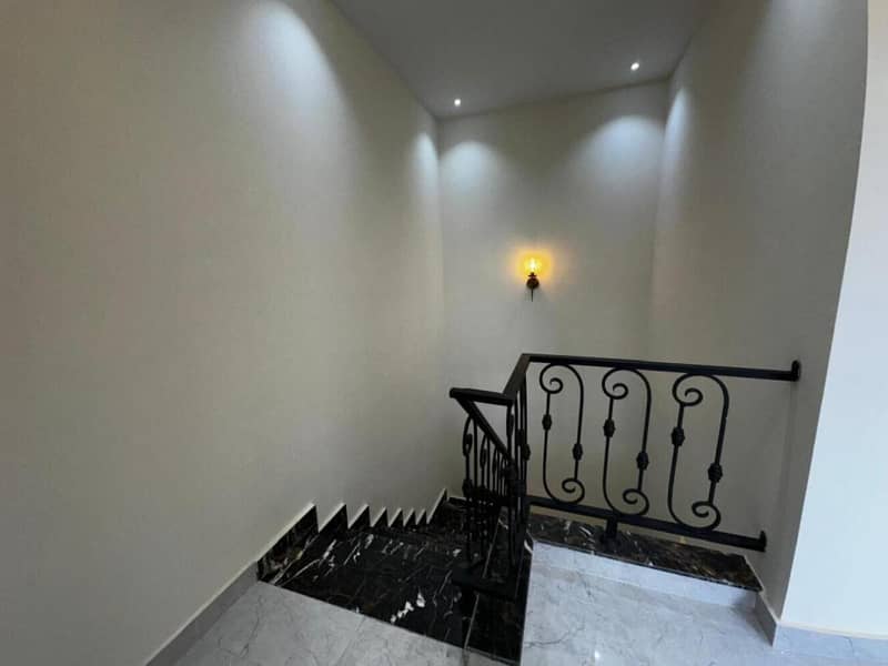 5 Marla Brand New House For Rent In Bahria Town - Block CC Canal Road Lahore 13