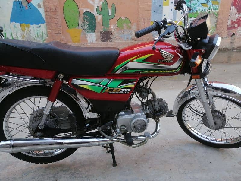 Honda CD70 lush condition 8